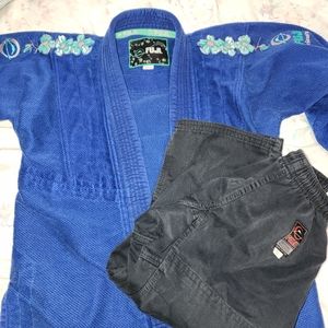 Fuji sports kids jiujitsu gi, CW2top, C1 bottom